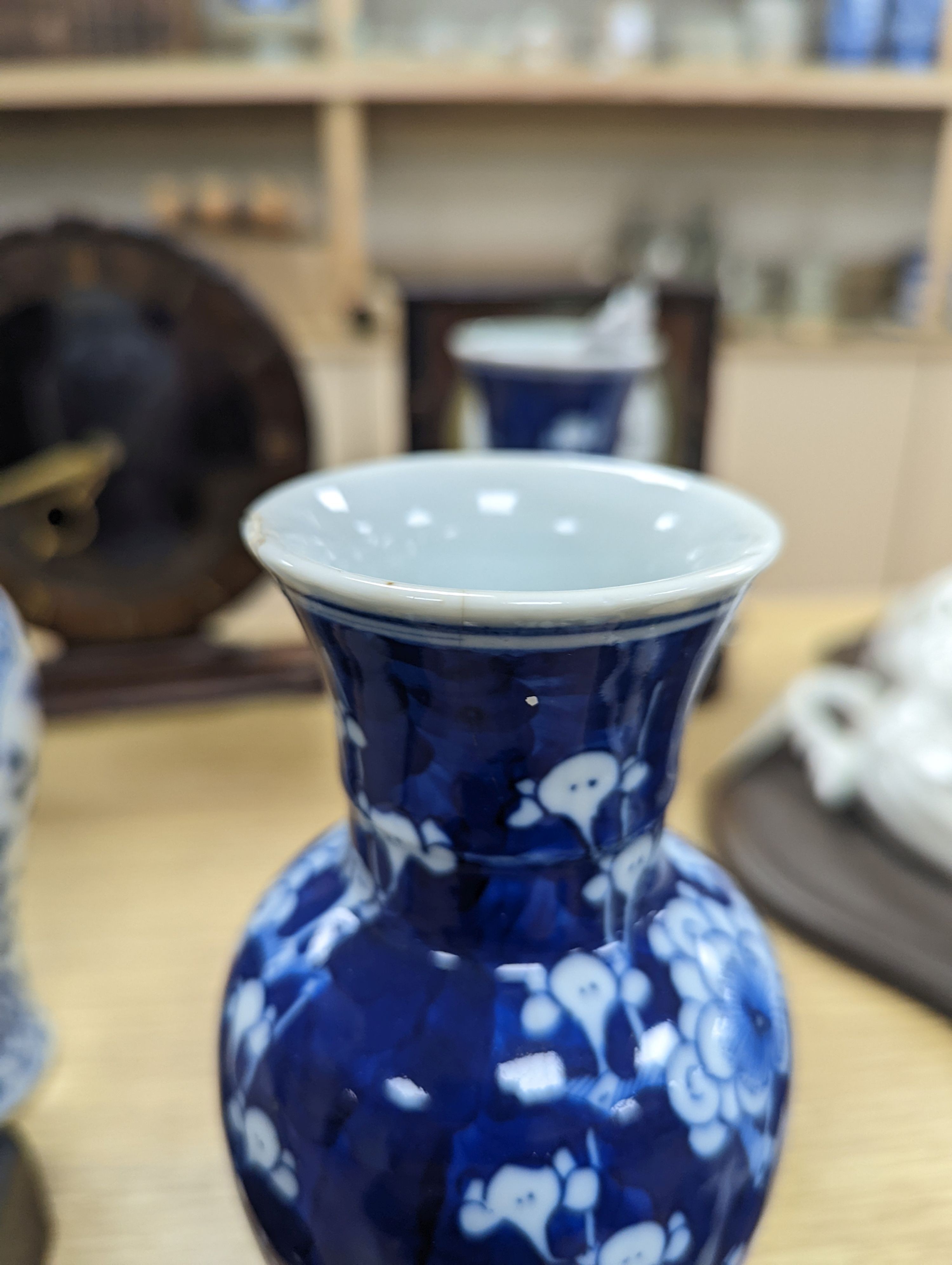 Three Chinese blue and white vases, late 19th/early 20th century, the tallest 19.5 cm